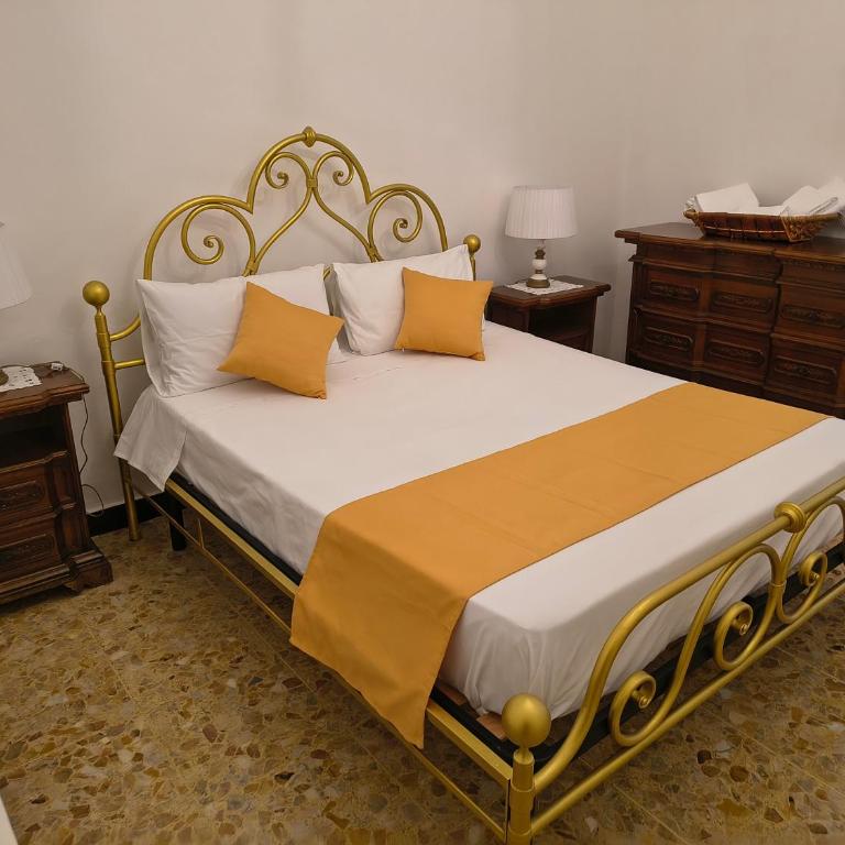 Una Fermata dal Mare - Appartamento con 2 Camere da Letto - 2