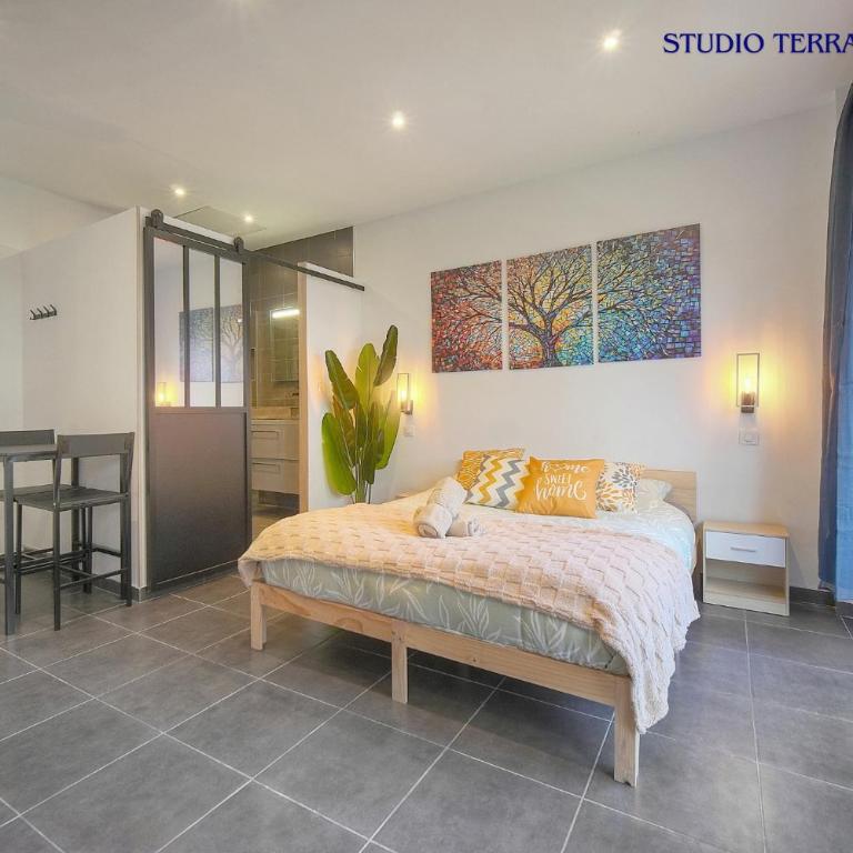 Maison VCA - 4 appartements - Wifi Clim - 15 min mer - Studio with Terrace : Lucas - 14