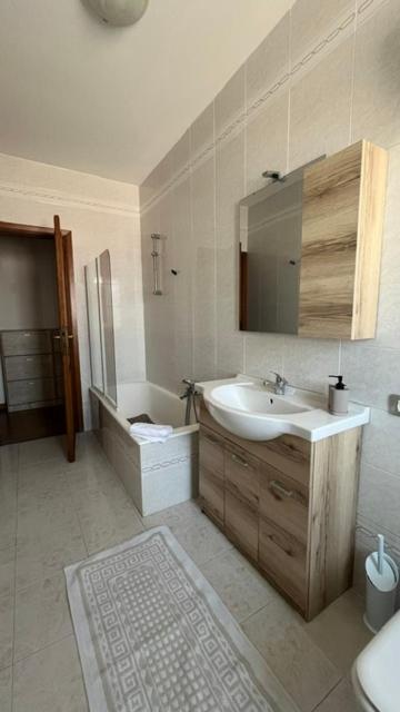 La Colònial Beach - One-Bedroom Apartment with Balcony and City View - 15