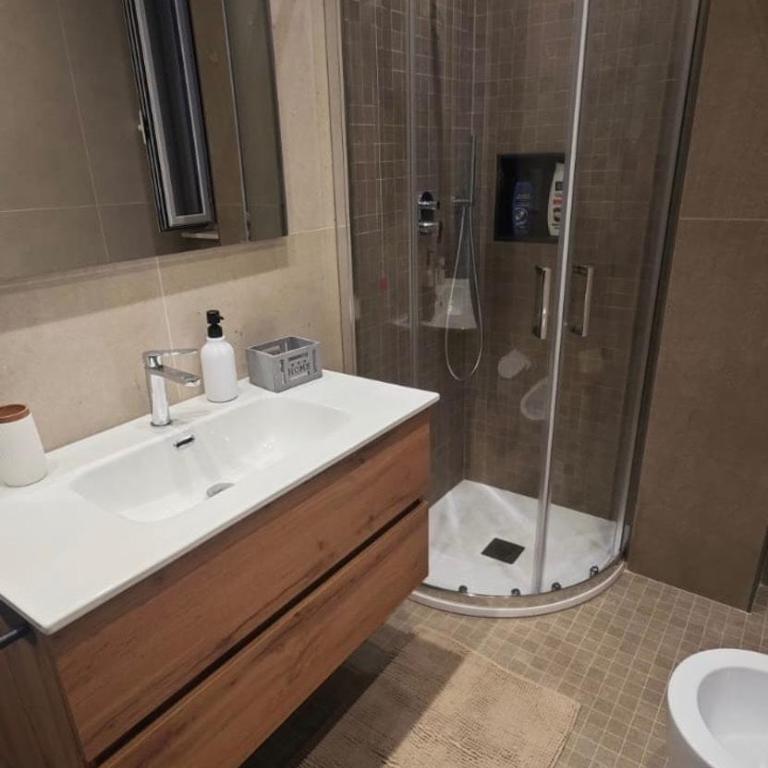 House with a view of the Strait of Messina 2 suites 2 bathrooms - Apartment mit 2 Schlafzimmern - 21