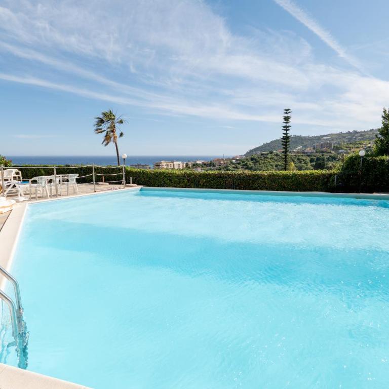 GuestHost - Sanremo Nest with Sea View Terrace - One-Bedroom Apartment - 4