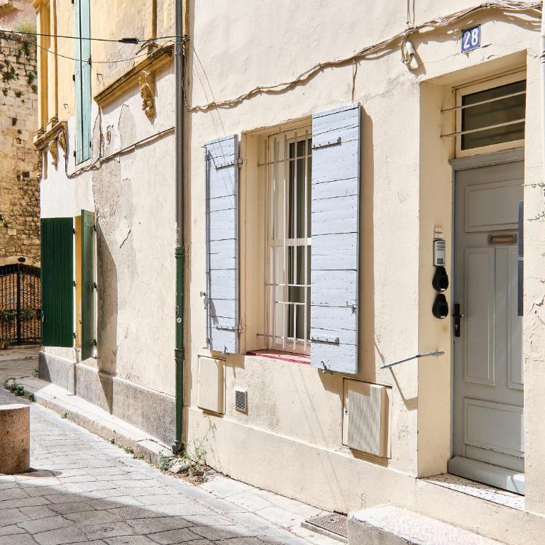 Studio Cosy Abondance au Coeur du Centre Historique -Wifi-Coin chambre - Appartement - 24