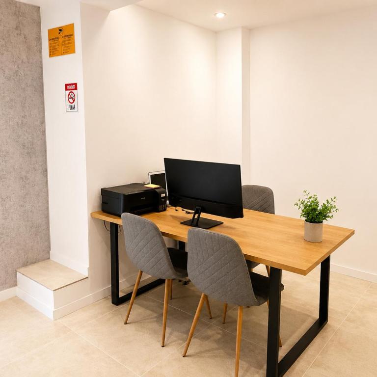 AH Rentals - Superior Double Room - 9