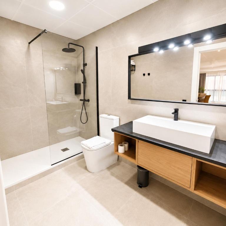 AH Rentals - Superior Double Room - 21