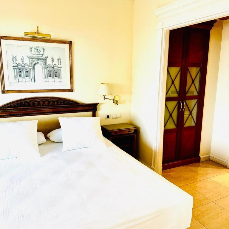 Apartamentos Guadalpin Boutique - Apartamento de 2 dormitorios - 8