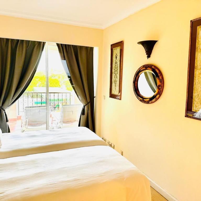 Apartamentos Guadalpin Boutique - Apartamento de 2 dormitorios - 7