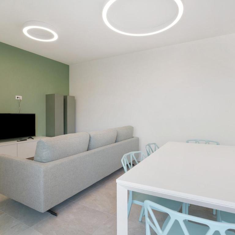 Villa Luna - Appartamento Premium con 3 Camere da Letto e Balcone - 6