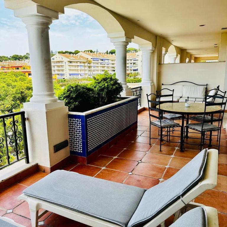 Apartamentos Guadalpin Boutique - Apartamento de 2 dormitorios - 2