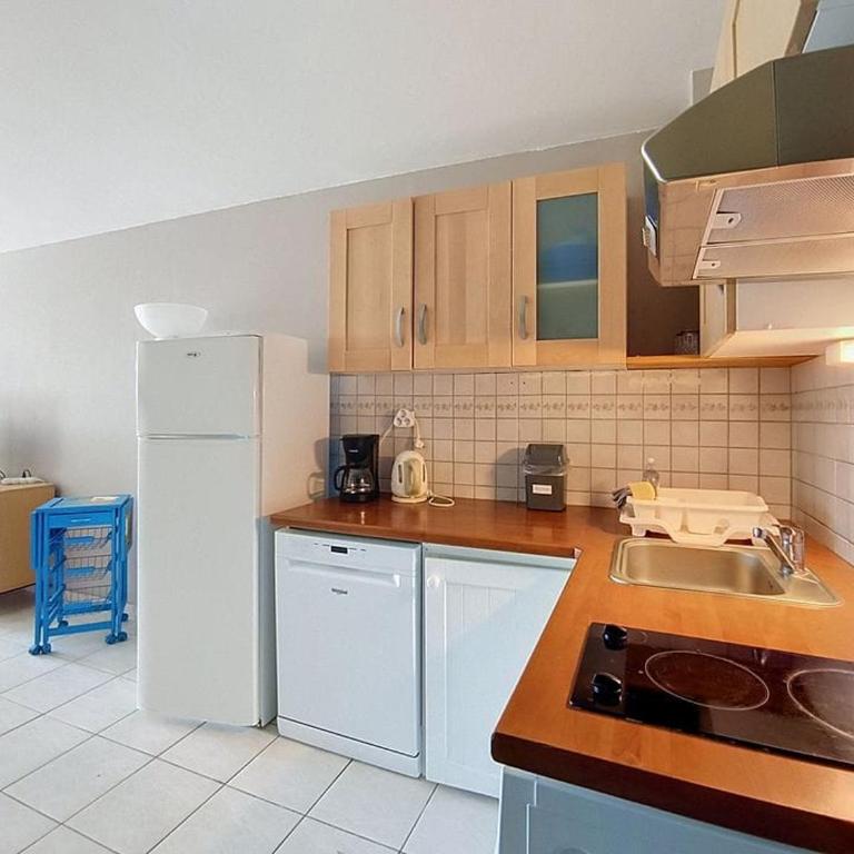 Stud 4 pers , plage 60 m ,terr de 15m clim Parking - Apartamento de 1 dormitorio - 5