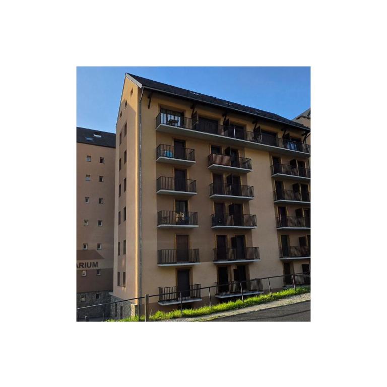 Centre village, proche toutes commodités - Apartment mit 1 Schlafzimmer und Balkon - 8