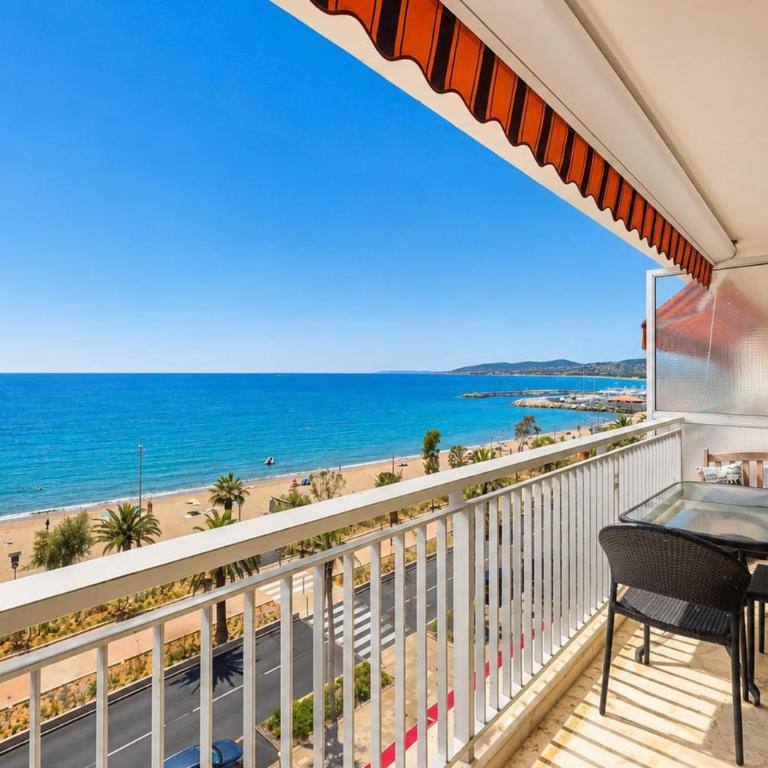Appt 4 pers Fréjus plage vue sur la mer - Appartement - 4