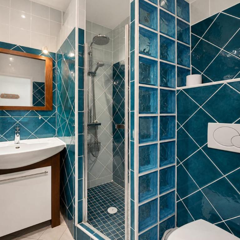 Appt 4 pers Fréjus plage vue sur la mer - Appartement - 13