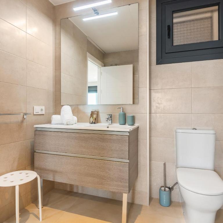 Los Flamencos by H - Playa de los Haraganes HLHF1303P24 - Two-Bedroom Apartment - Oceanfront - 17