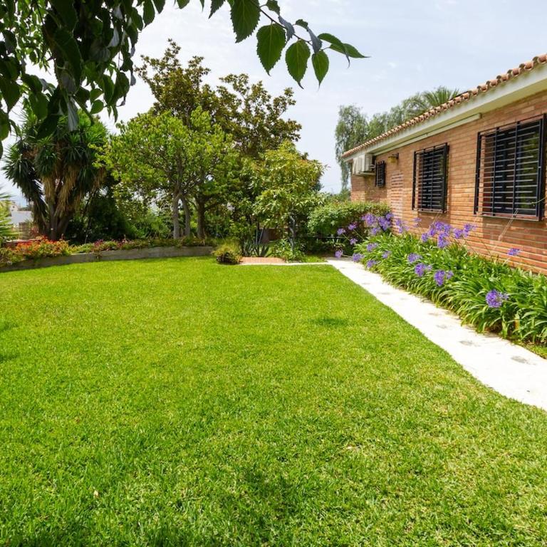 142 - Oasis Villa with Private Pool & Tropical Garden close to the Beach - Villa - 51