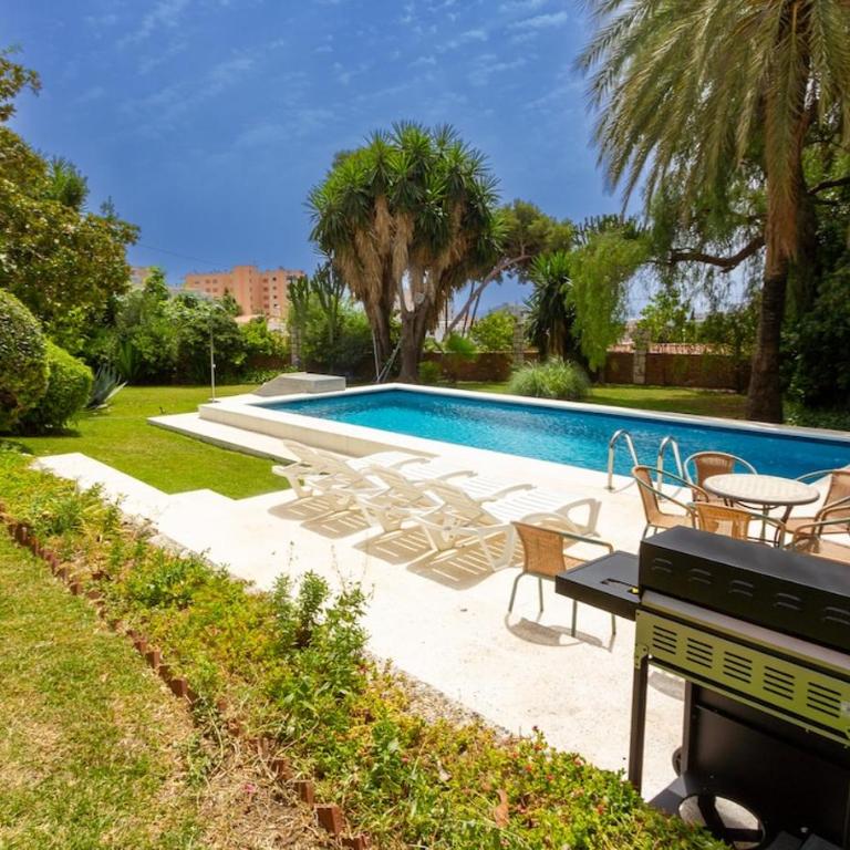 142 - Oasis Villa with Private Pool & Tropical Garden close to the Beach - Villa - 43