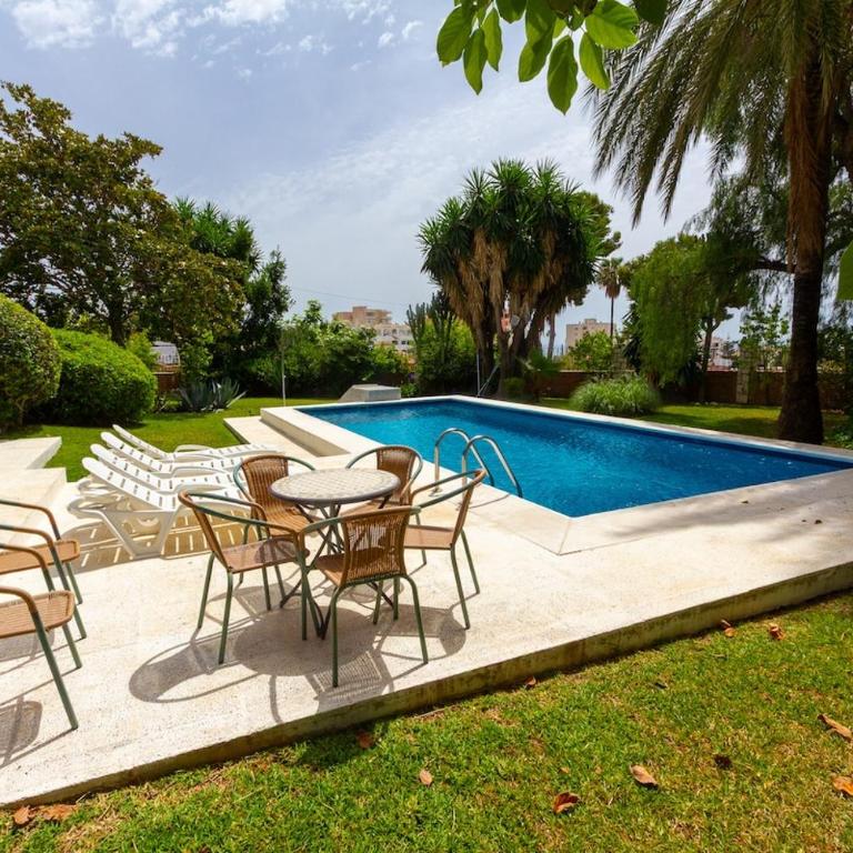 142 - Oasis Villa with Private Pool & Tropical Garden close to the Beach - Villa - 44