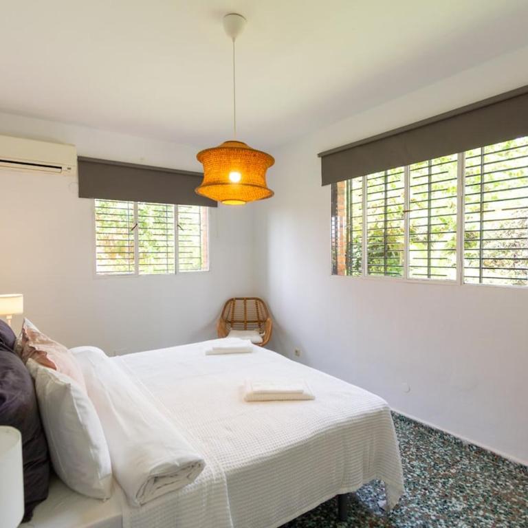 142 - Oasis Villa with Private Pool & Tropical Garden close to the Beach - Villa - 14