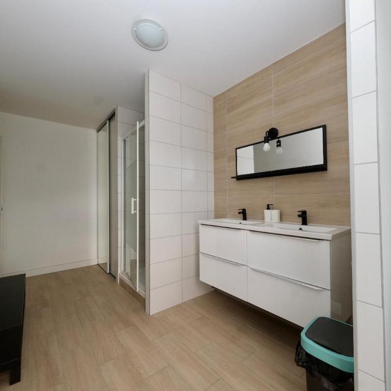 Appartement 6 pers - 3 ch & 2 sdb - Apartment mit 3 Schlafzimmern - 14