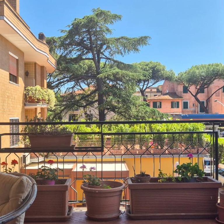 Quiet Apartment near Appia Antica 2 Bathrooms & Terraces - One-Bedroom Apartment - 1