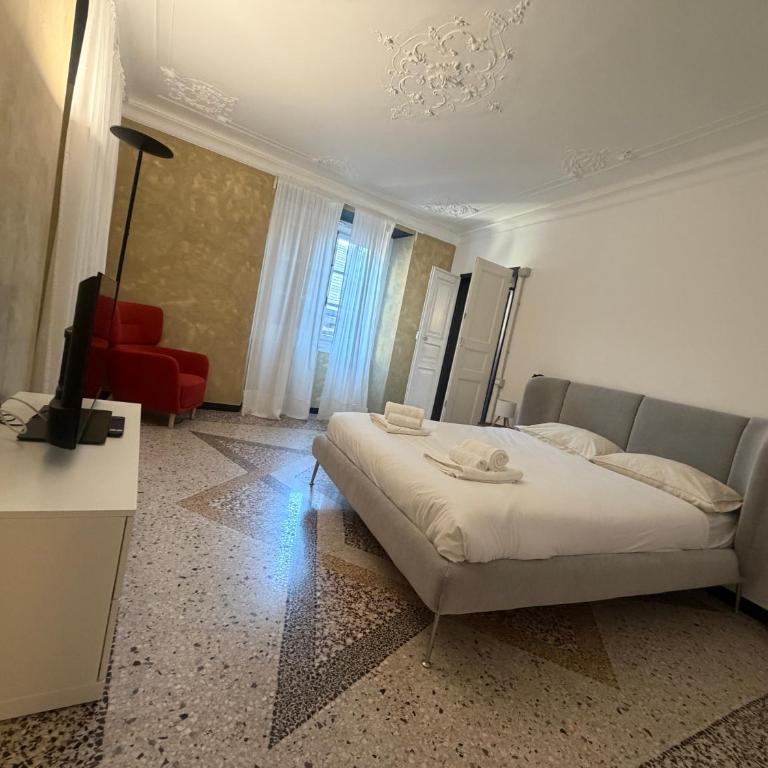 Happy Family Apartments Historical Luxury A - Appartamento con 1 Camera da Letto - 4