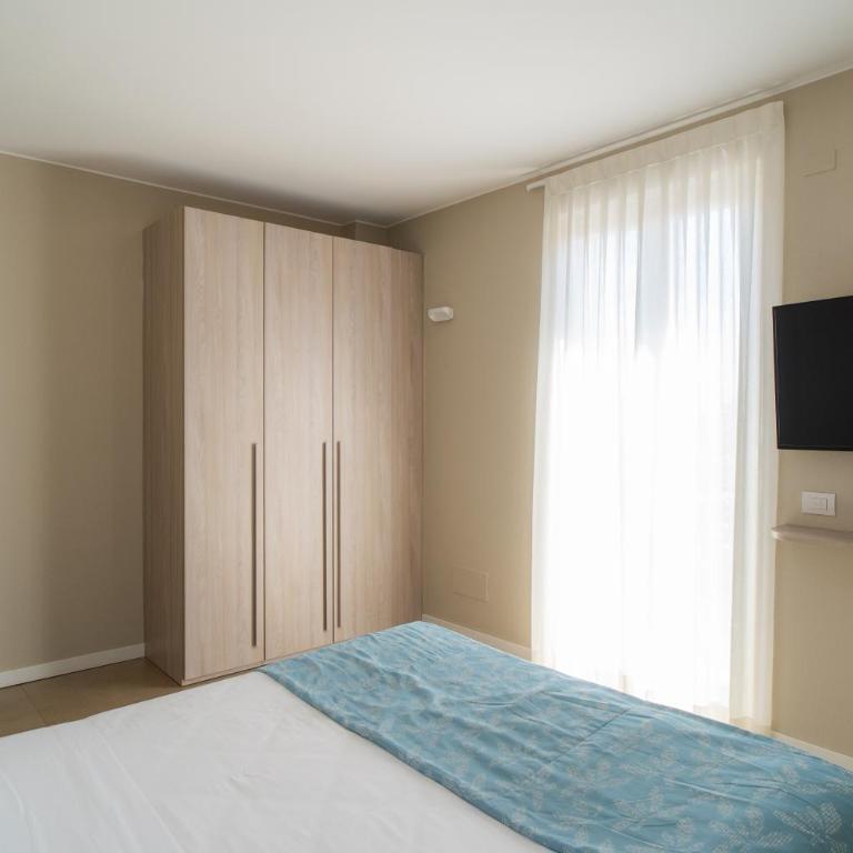 Residence San Marco Suites&Apartments Alassio - Two-Bedroom Apartment - 3