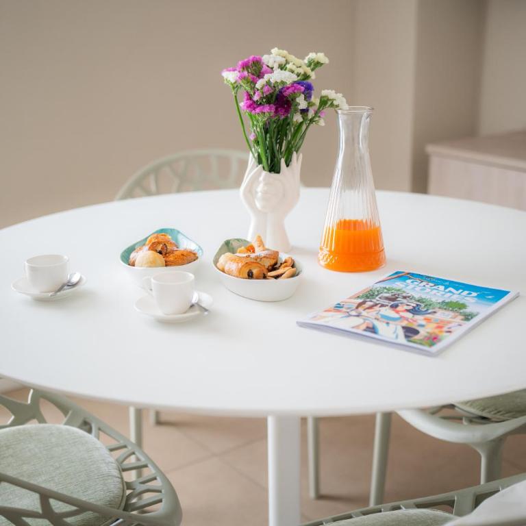Residence San Marco Suites&Apartments Alassio - One-Bedroom Apartment - 4