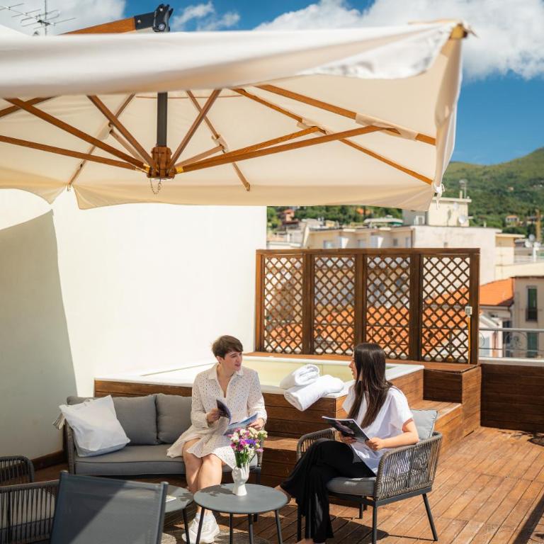 Residence San Marco Suites&Apartments Alassio - Penthouse Apartment with Terrace - 4