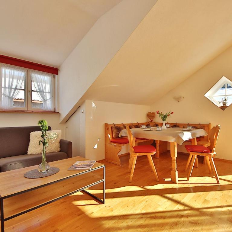Ferienhof Miller - Apartment mit 1 Schlafzimmer und Balkon - 5