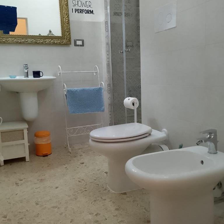 Le stanze di Bruno - Camera Matrimoniale con Bagno Privato - 15