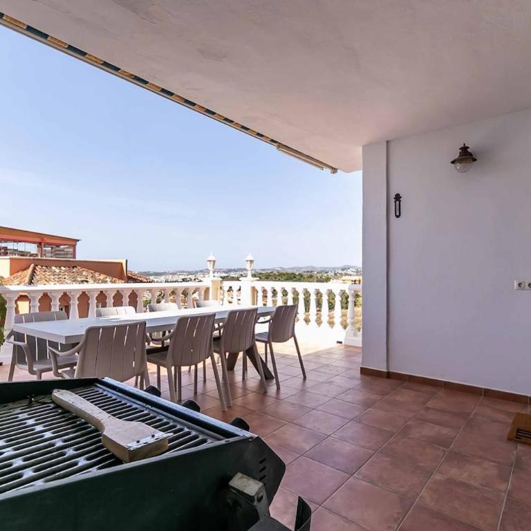 143 - Spacious Villa with Private Pool & Stunning Views - Villa - 55