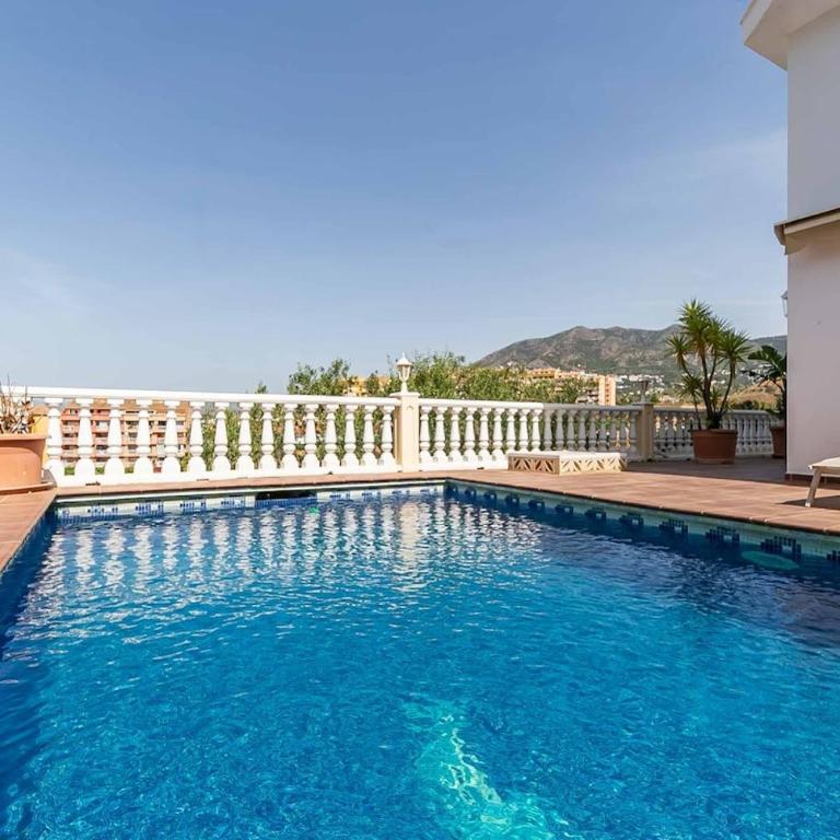 143 - Spacious Villa with Private Pool & Stunning Views - Villa - 66