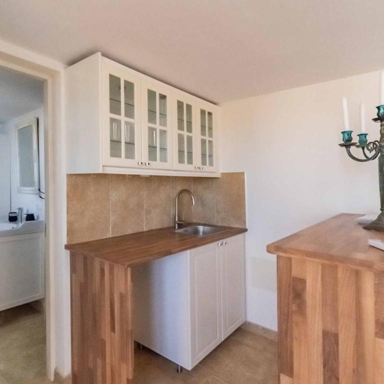 143 - Spacious Villa with Private Pool & Stunning Views - Villa - 75