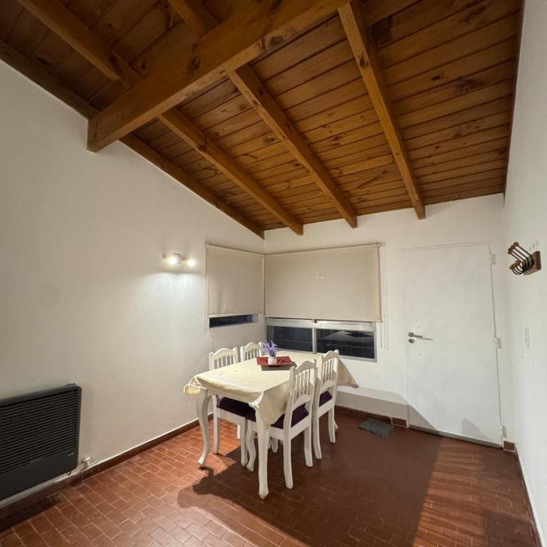 Departamento cálido cerca del centro - Apartamento de 2 dormitorios - 3