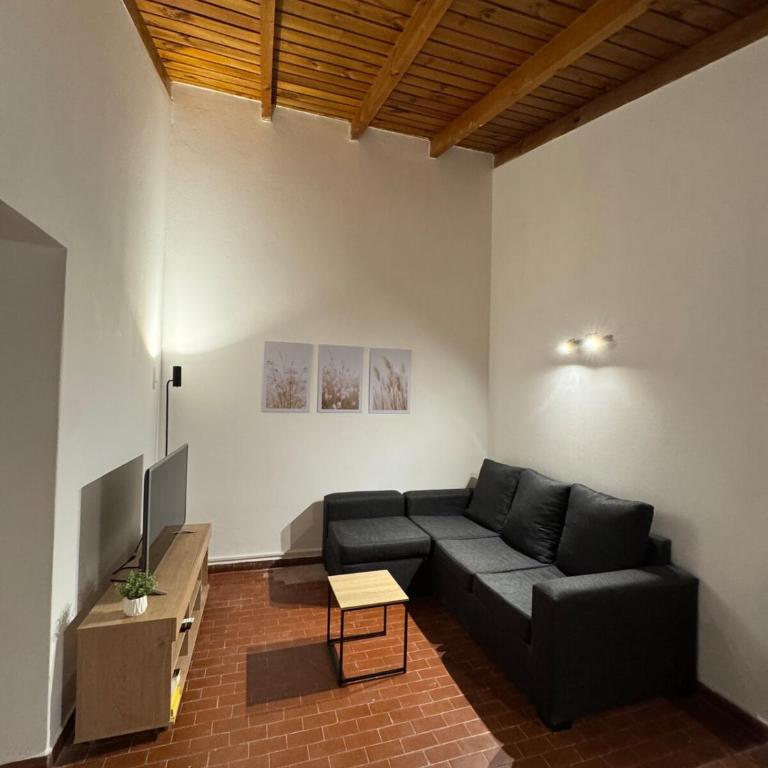 Departamento cálido cerca del centro - Apartamento de 2 dormitorios - 4