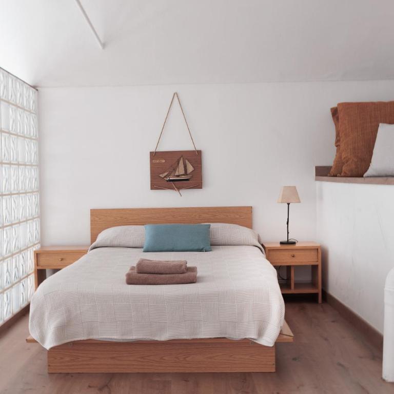 Unique Historic Factory Duplex - Only 15 min walk to Las Ramblas - Appartement - 12