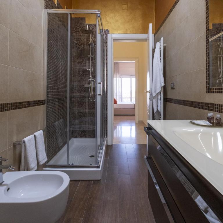 ELECTASTAYS - Italia 6 Apartment - Appartamento con 2 Camere da Letto e Vista Città - 20