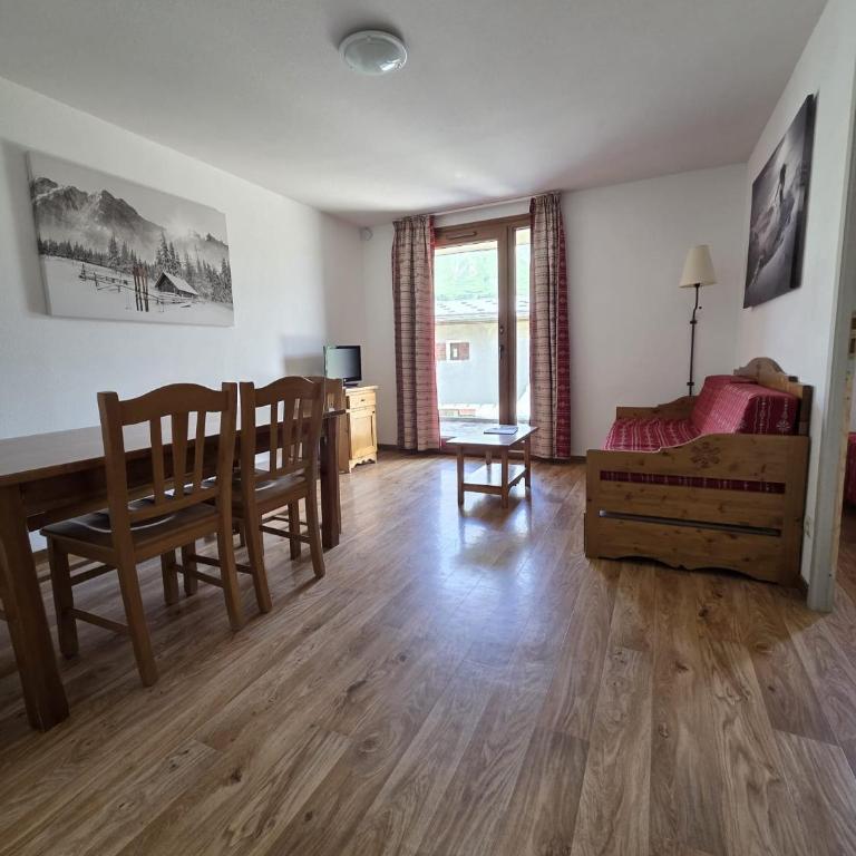 VVF Résidence Albiez-Montrond Maurienne - Appartement en Duplex - 11