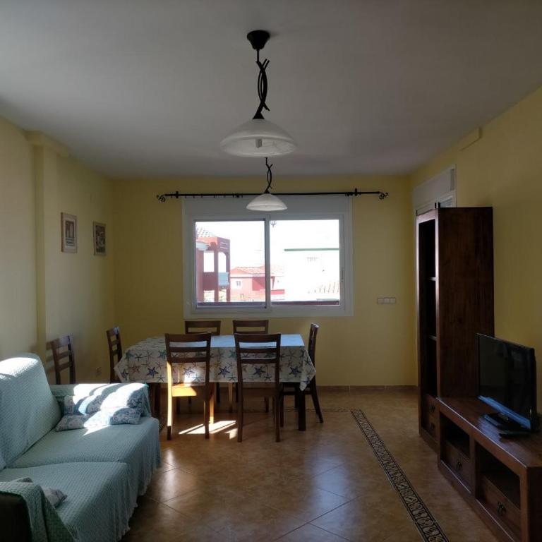 Precioso chalet con piscina privada - Casa de 3 dormitorios - 6
