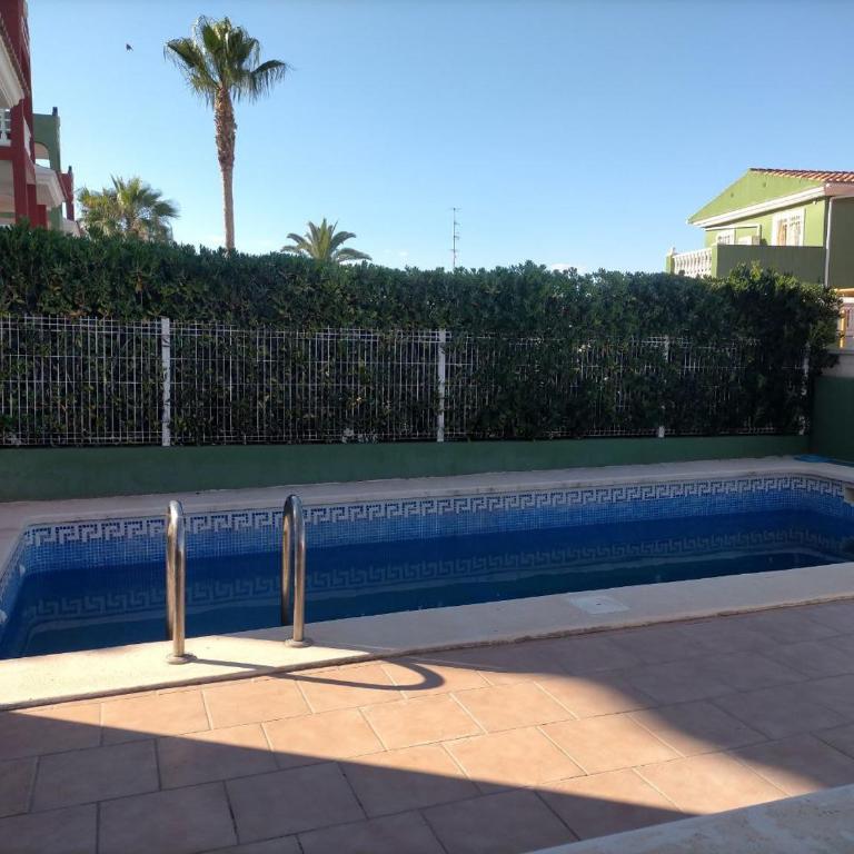Precioso chalet con piscina privada - Casa de 3 dormitorios - 24