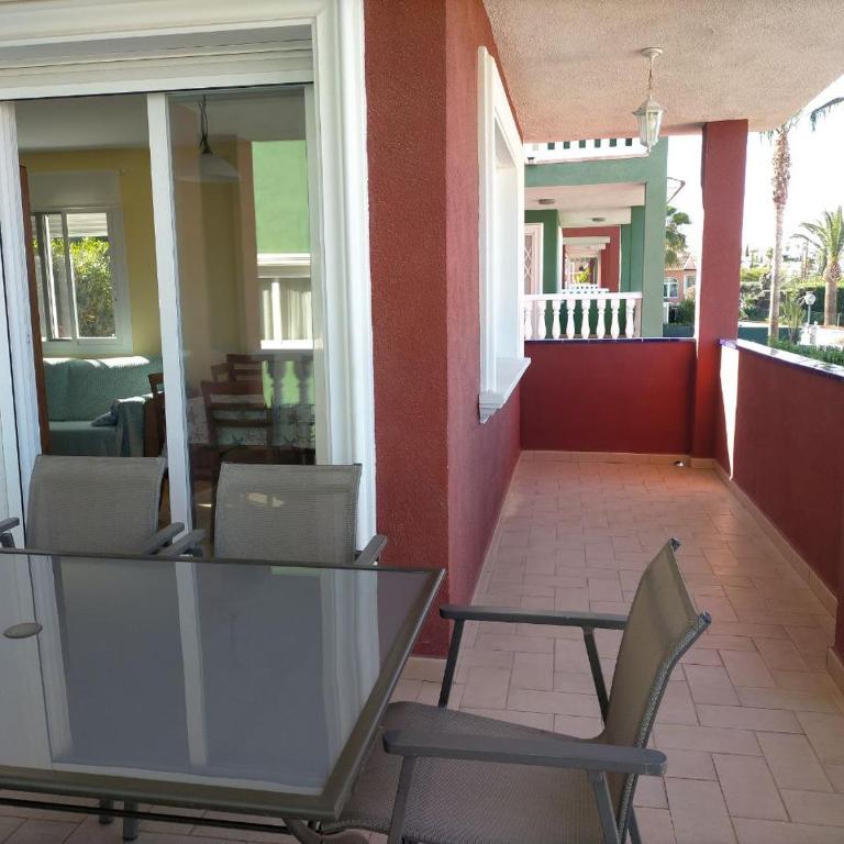 Precioso chalet con piscina privada - Casa de 3 dormitorios - 10