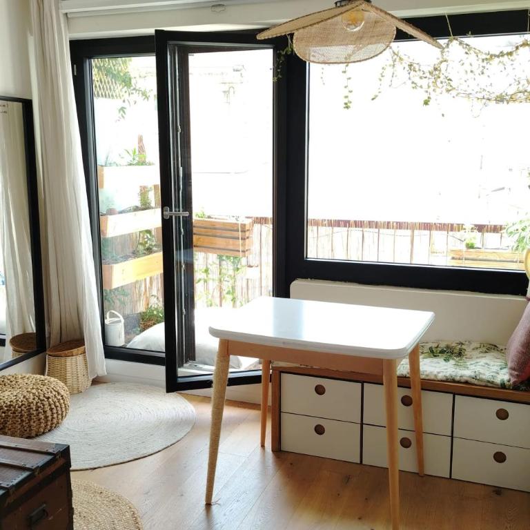 Studio Buttes-Chaumont avec balcon - Studio - 4