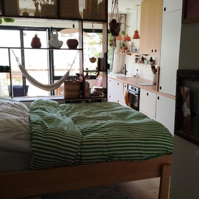 Studio Buttes-Chaumont avec balcon - Studio - 13