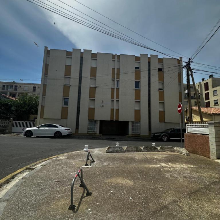 La grande voile T2 rénové à 50m de la plage - Apartment mit 1 Schlafzimmer - 10