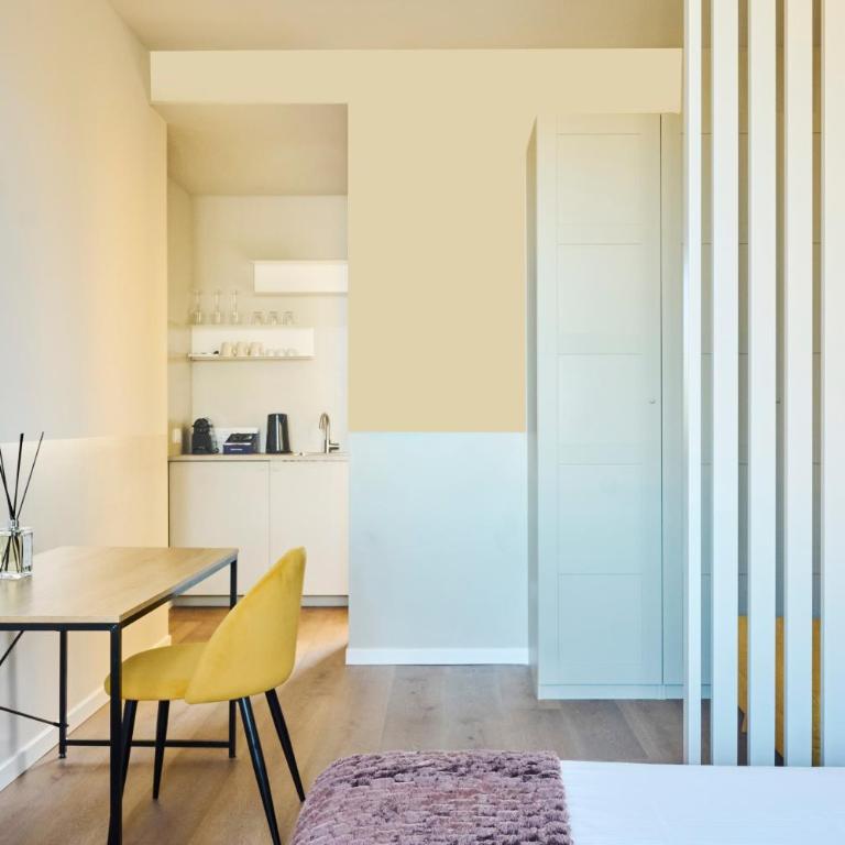 Navigli collection-by Milan Retreats - Family Double Room - 7