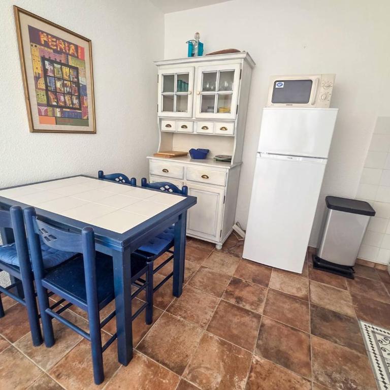 Appartement vue mer, parking - 4 pers. - FR-1-880-15 - Appartement - 13