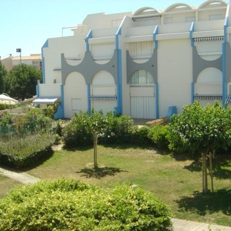 Studio Cabine avec terrasse ensoleillée, piscines, parking privé, à 500m de la plage - FR-1-307-133 - Studio - 12