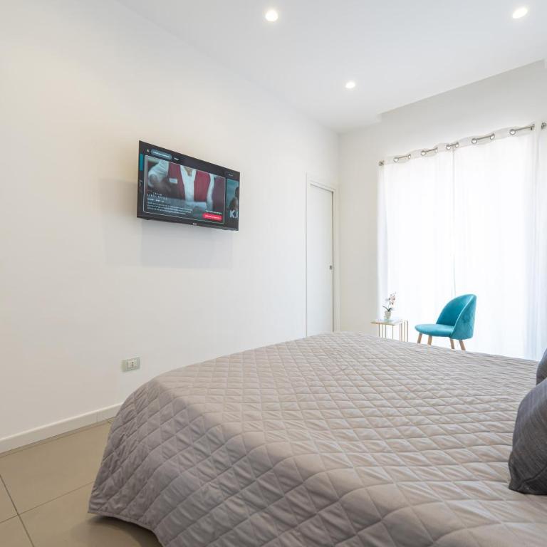 Appartamento - Belvedere Terrazza Vesuvio Materdei - Three-Bedroom Apartment with View - 30