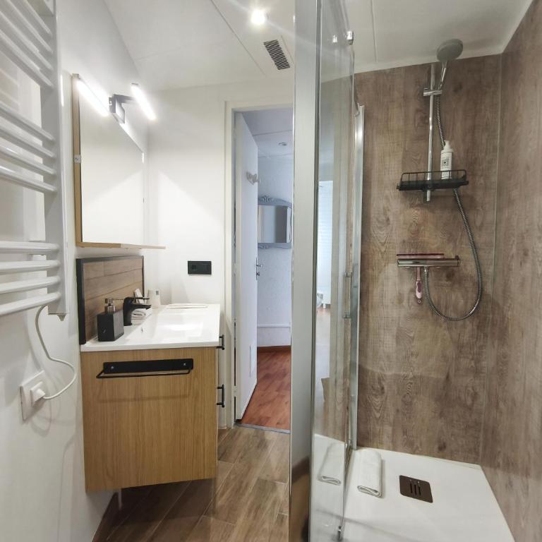 AC Apartaments Suite - Apartamento de 2 dormitorios con vistas a la montaña - 6