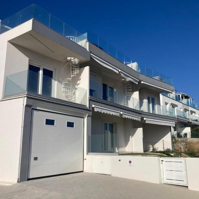 Luxe Attic - Terrace with Jacuzzi and Private Park - Appartamento con 2 Camere da Letto - 1