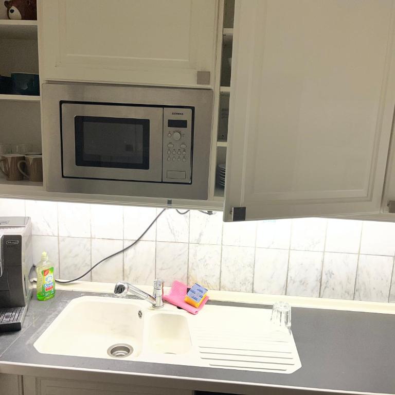 Schöne 2-Zimmer Wohnung Nähe Messe Riem - Apartamento de 2 dormitorios - 5